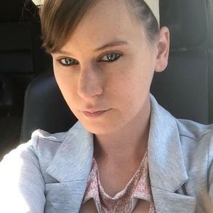 Meet your Posher, Tonya